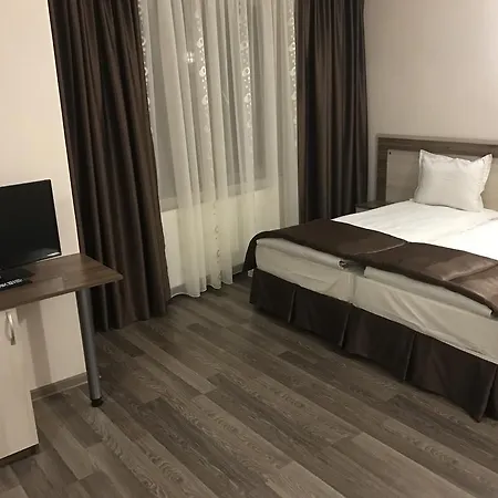 Family Neliya Guest house